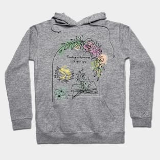 reading is dreaming with open eyes Hoodie